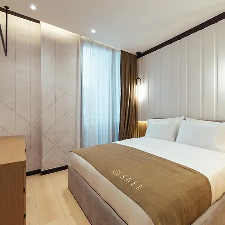 Sael Prive * Golem (Tirana)